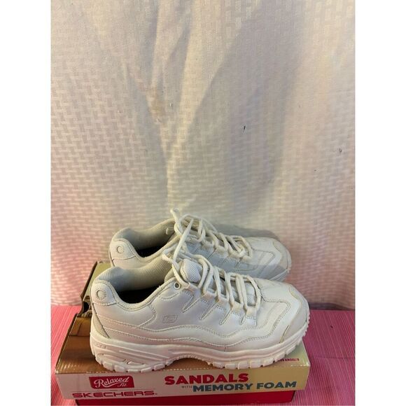 Skechers Shoes - Skechers work white leather size 8.5 replacement sole inserts #76009